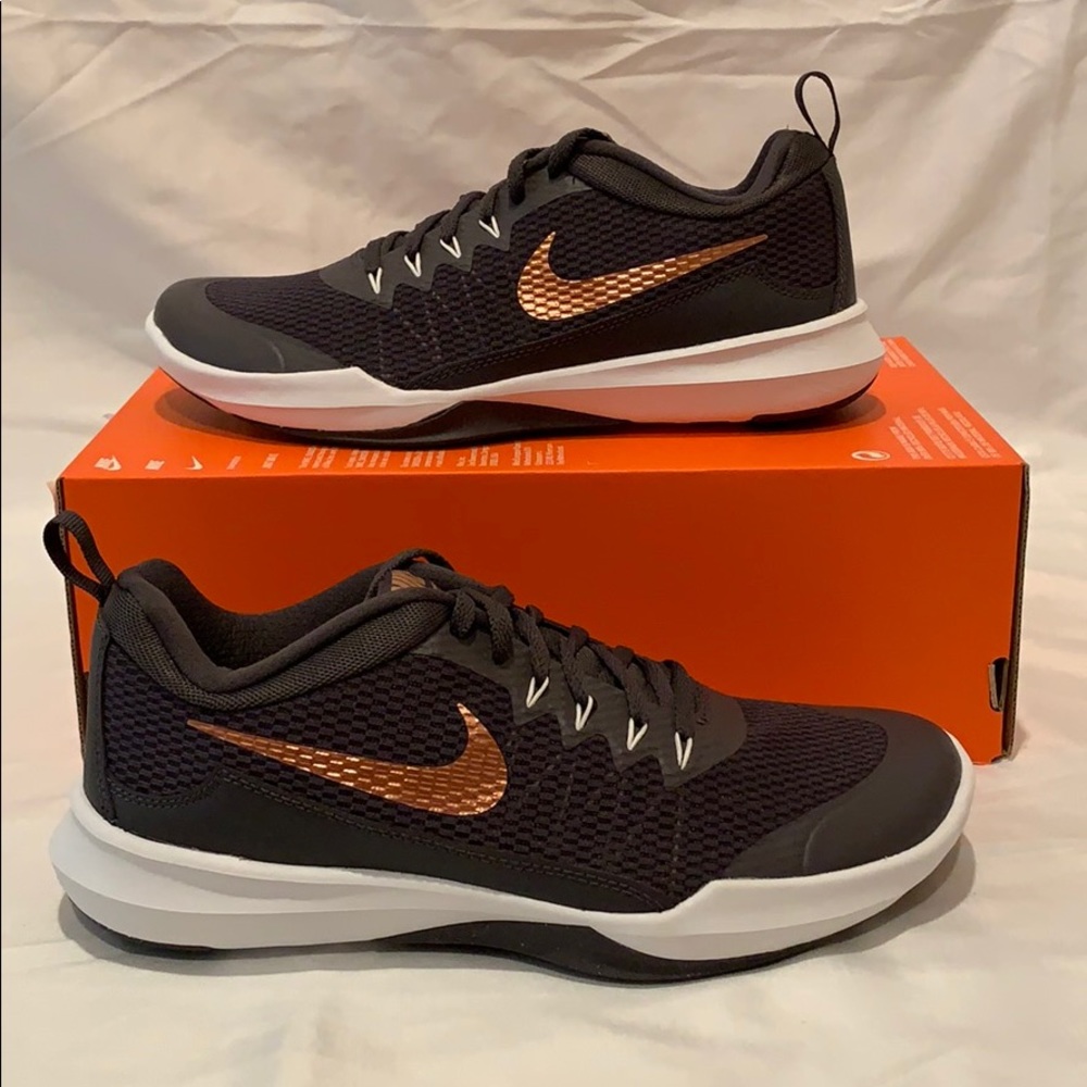 Nike Men’s Legend Trainer Athletic Shoes